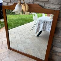 Specchio bagno con illuminazione lampada