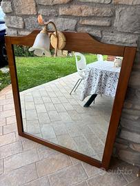 Specchio bagno con illuminazione lampada