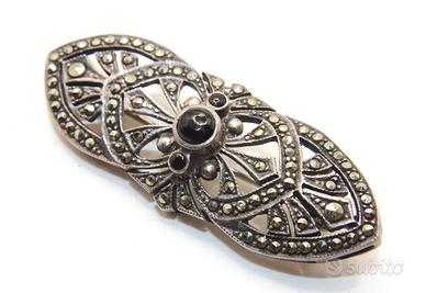 Spilla Art Deco argento marcasite onice