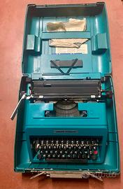 Macchina da scrivere vintage Olivetti studio 45