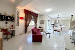 3 LOCALI A CASALNUOVO DI NAPOLI