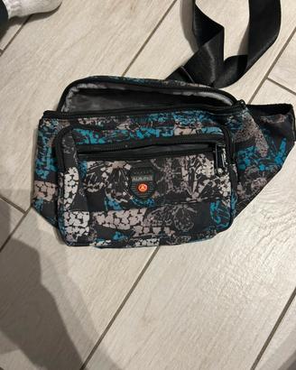 Borsello con farfalle azzurre