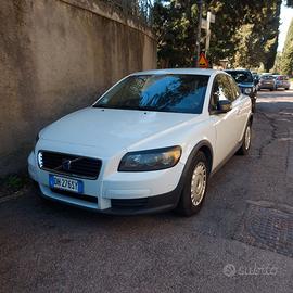 Volvo C30,  1.6