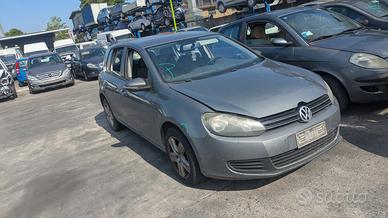 VOLKSWAGEN GOLF dal 2008 1.6 TDI DPF 5 Porte