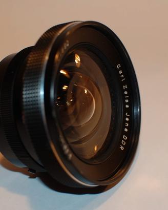 Carl Zeiss Flektogon 20mm f4 attacco a vite M42