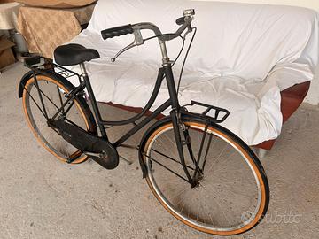 Bici donna vintage tenuta bene