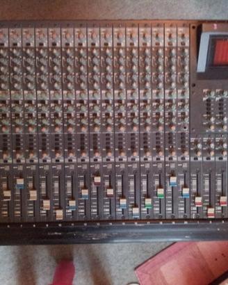 Fostex 812 recording mixer