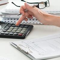 Impiegata back-office risorse umane / segretaria_