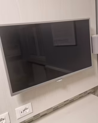 TV Smart Led Philips Ambilight 32 pollici