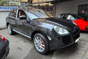 Porsche Cayenne 4.5 cat Turbo S BOOK/CRS