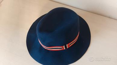 Cappello blu nuovo Carpisa in lana