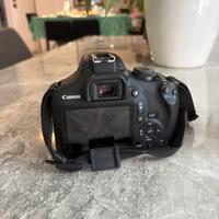 Canon eos2000d