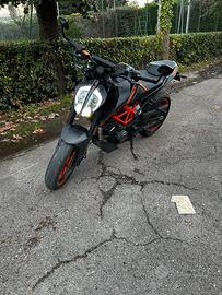 KTM 125 Duke