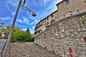 CASA SEMINDIPENDENTE A GUALDO TADINO