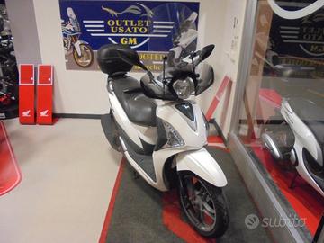 Sym Symphony 200 ST