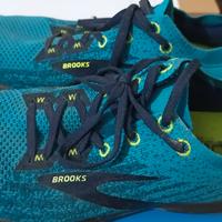 scarpa Brooks levitate usata 