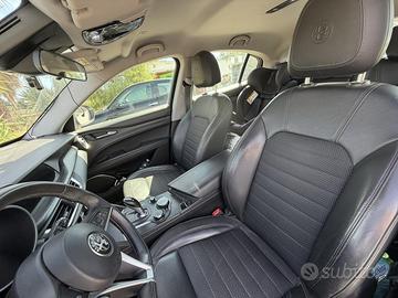Alfa Romeo Stelvio 2.2 turbodisel