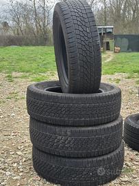 gomme 4stagione 215/65/R16  109/107T
