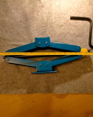 Cric per ambio gomme