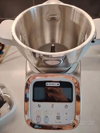 Robot multifunzione da cucina 