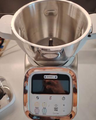 Robot multifunzione da cucina 