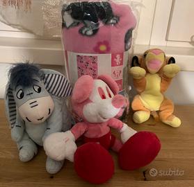 Topolina e i suoi amici con copertina rosa