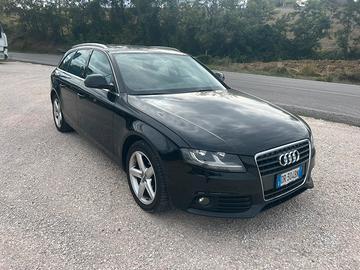 AUDI A 4 2.0 DIESEL 220 mila km