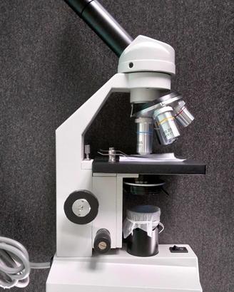 Microscopio biolog. M500 AmScope (USA) profess.