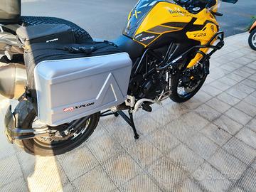 Benelli Trk 502 x