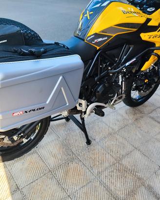 Benelli Trk 502 x