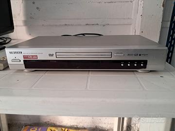 Lettore DVD Samsung DVD-S224 Argento. Supporta la