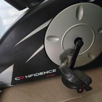 cyclette con conta km e calorie