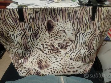 BORSA TRASPORTO CANI FIRMATA CARPISA