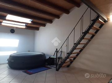 CASA INDIPENDENTE A RAGUSA