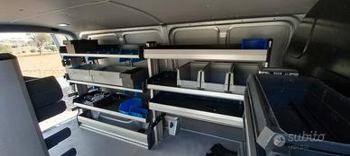 Scaffalatura allestimento furgone Sortimo sr5