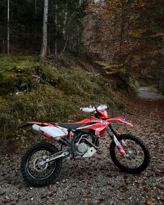 Beta rr 400 enduro appena revisionata, gomme nuove