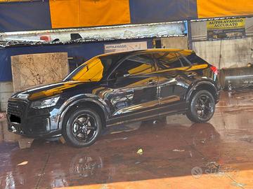 Q2 S tronic