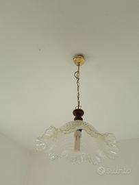 lampadario di vetro lavorato 