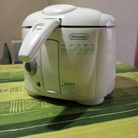 Friggitrice a olio De Longhi 