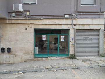 Locale commerciale in via Redentore