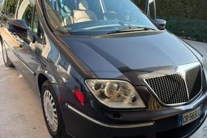 Lancia Phedra 2.2Jtd