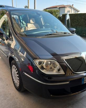 Lancia Phedra 2.2Jtd