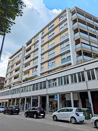 TC363 Tricamere ristrutturato centralissimo