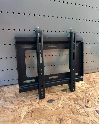 Supporto tv da muro fino a 32”