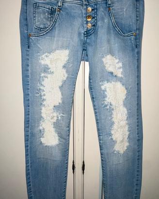Pantaloni marca Met