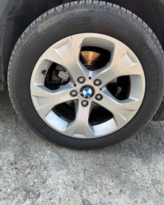 Cerchi e gomme bmw