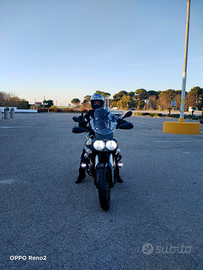 Moto Guzzi Stelvio 1200