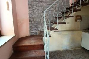Rustico / Casale di 40 m² con 2 locali e box auto 