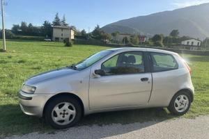 Fiat Punto Neopatentati benzina (2002)