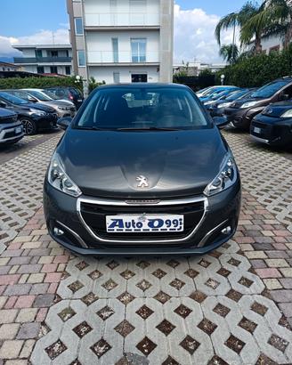 Peugeot 208 PureTech 82 5 porte Allure